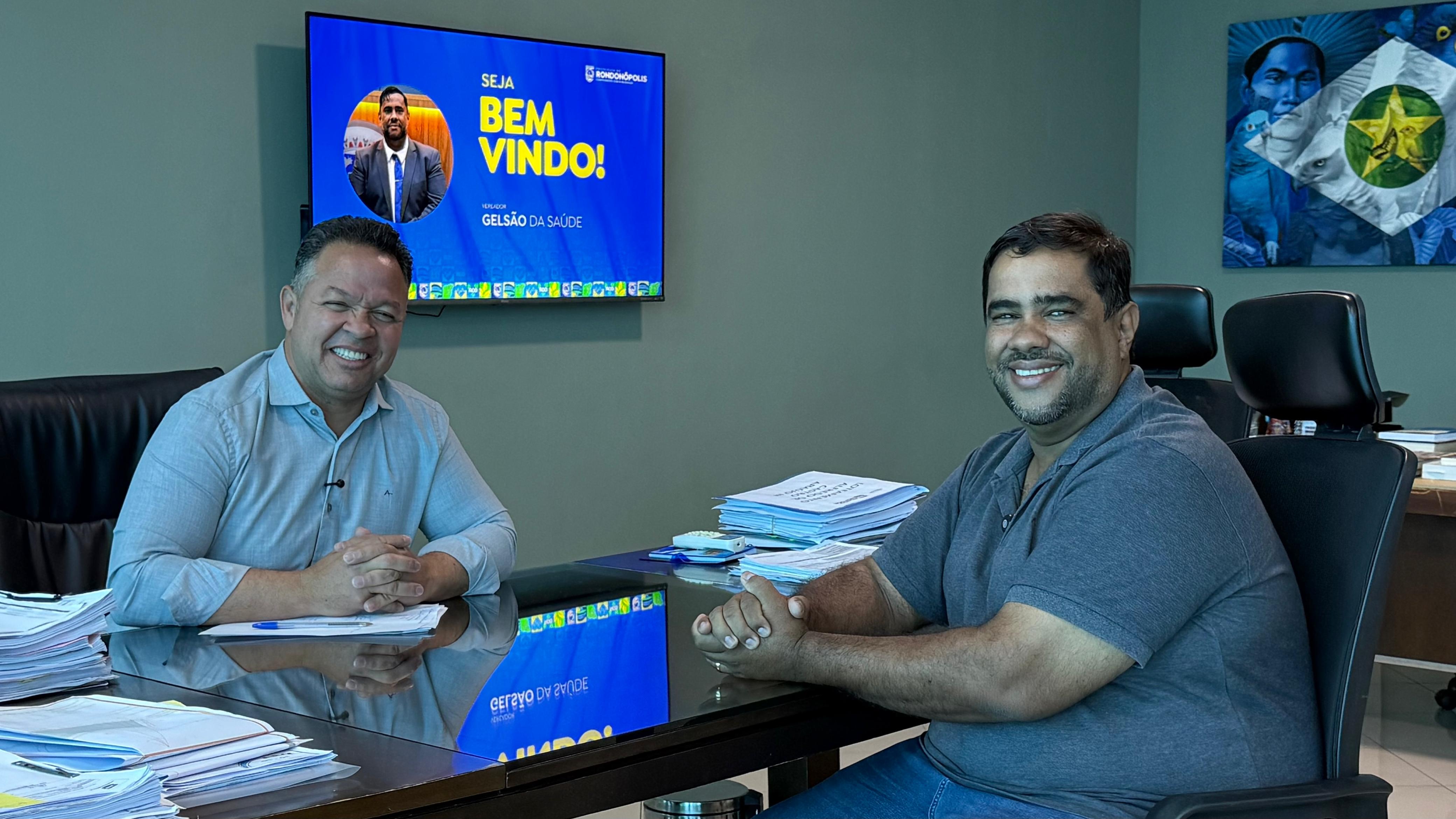Prefeito recebe o vereador Gelsão da Saúde e garante apoio à pauta dos idosos