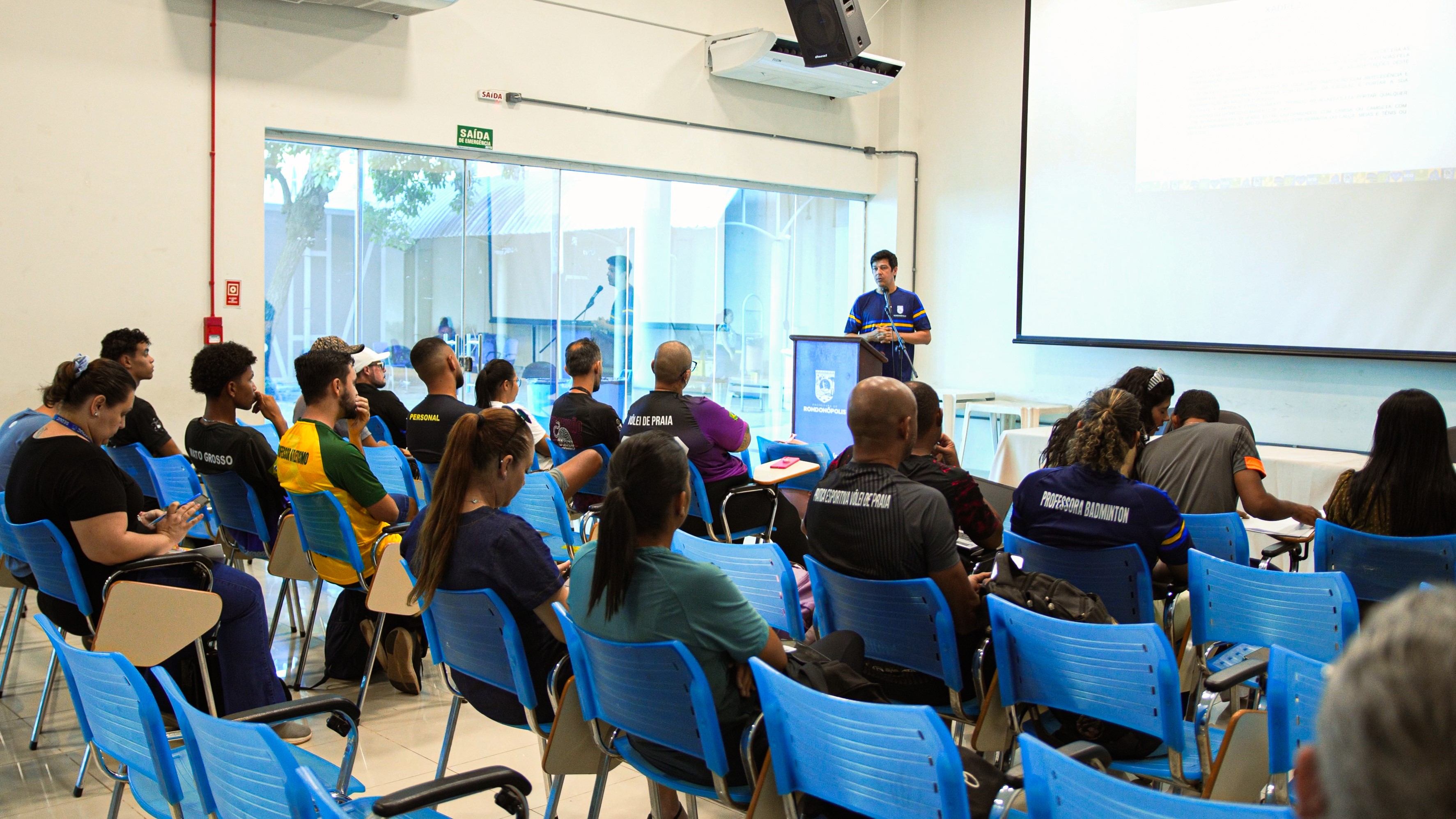 Congresso técnico orienta professores para as disputas individuais