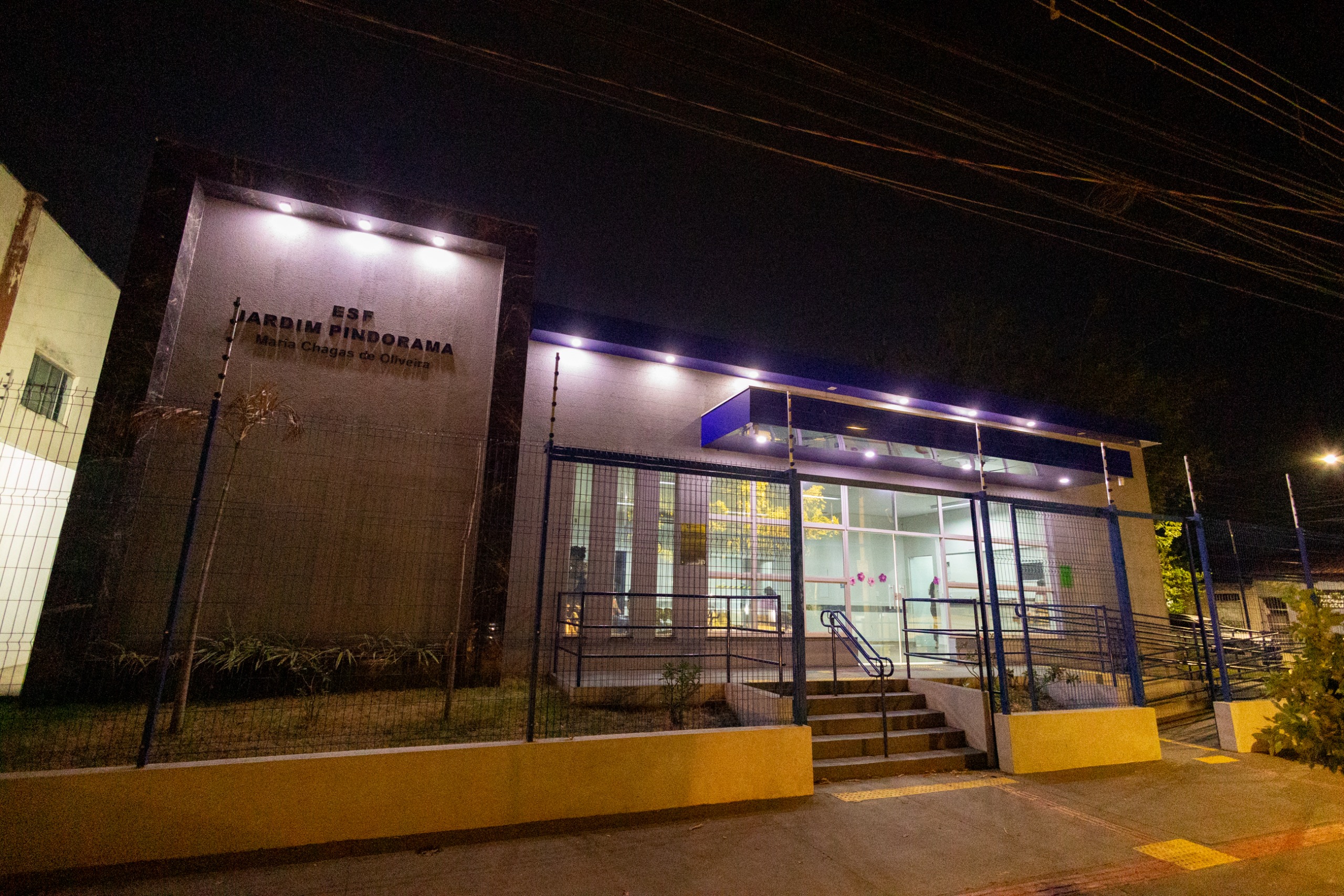 Unidades de saúde vão abrir à noite nesta quarta-feira (26)