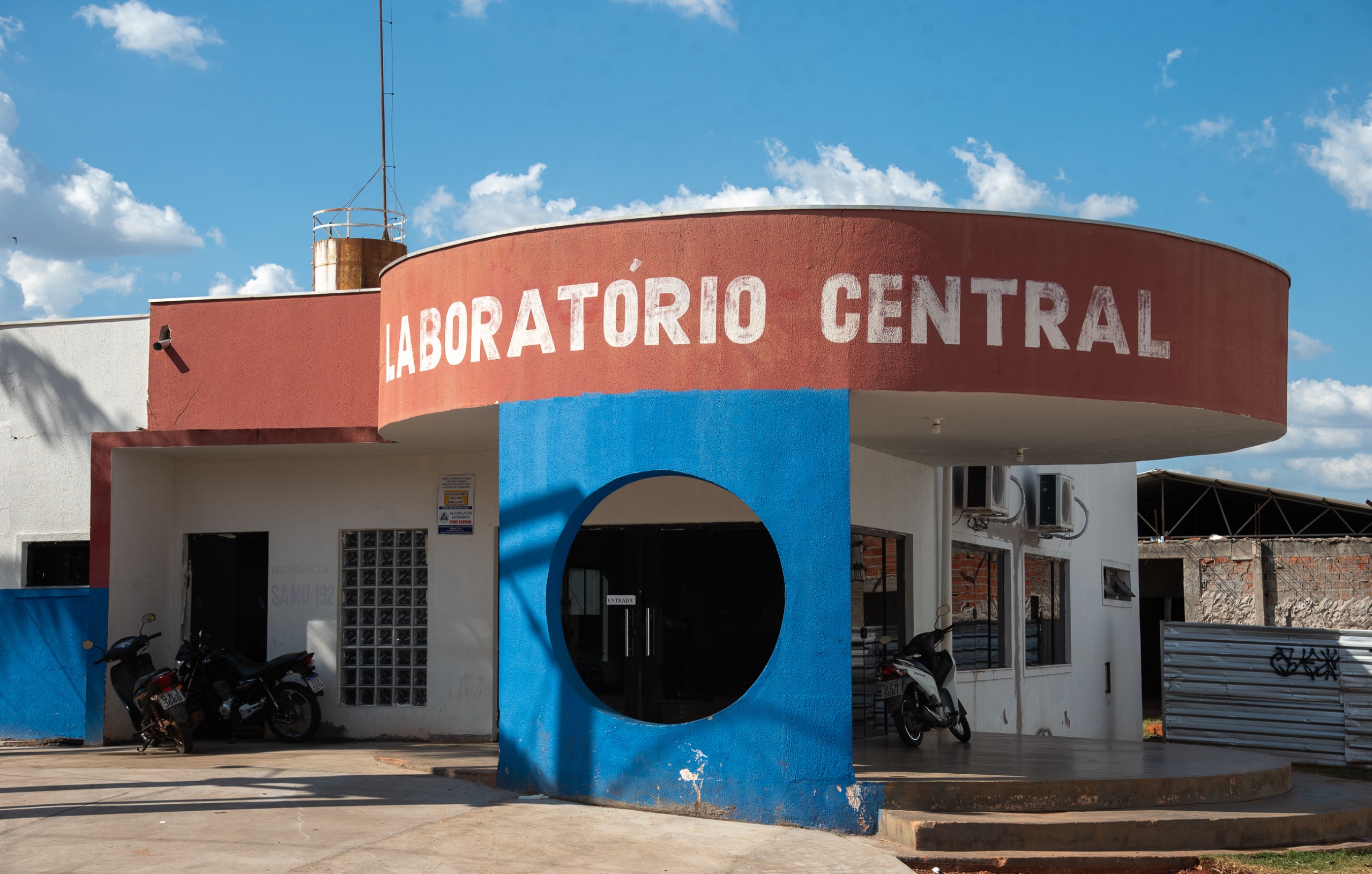 Laboratório Central estará sem coleta de exames dias 24 e 25 devido à mudança para novo prédio